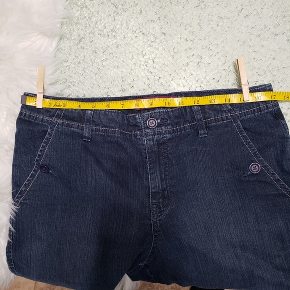GLORIA VANDERBILT JEAN CAPRIS SIZE 12 - Picture 6 of 9